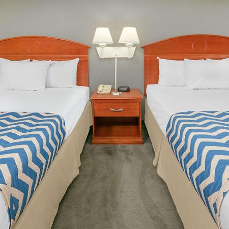 Travelodge Inn & Suites By Wyndham Norman Exterior foto